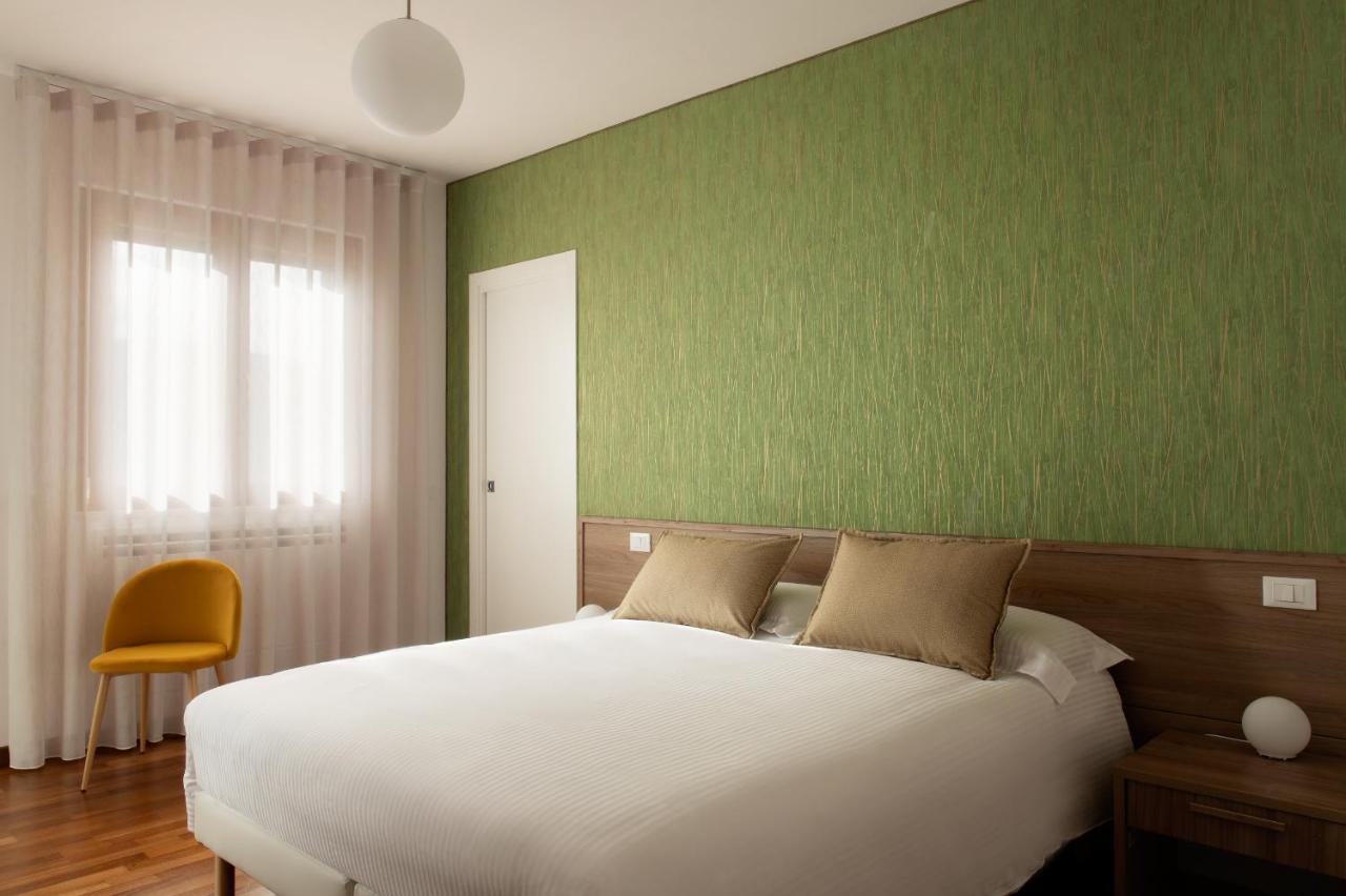 B&B Monna Lisa Rooms Montesano Scalo Exterior photo