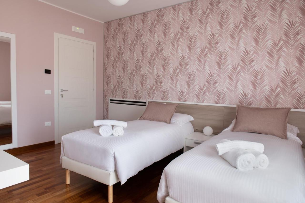 B&B Monna Lisa Rooms Montesano Scalo Exterior photo